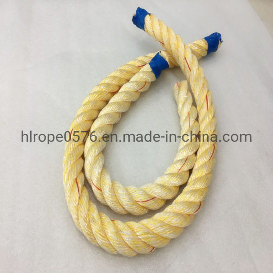 Corde d'amarrage mixte PP et fibre polyester à 4 torons