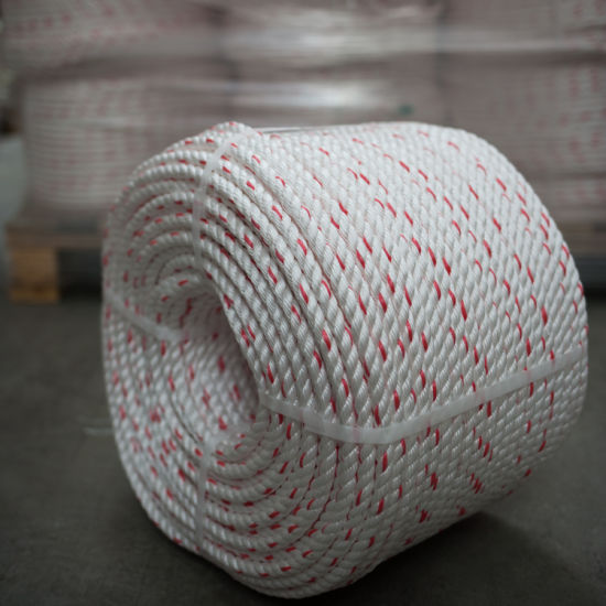 Corde de pêche en polypropylène à trois brins blanc et rouge ancre marine corde PP